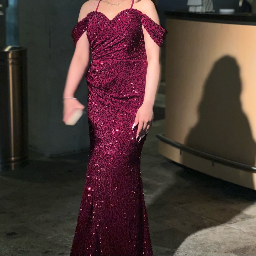 Red sequins dress